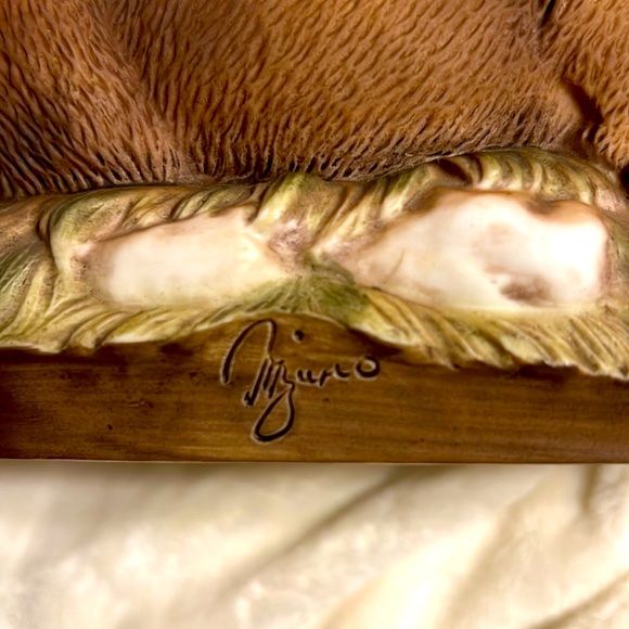 HOMCO. 1979 Vintage Masterpiece Porcelain Doe and Baby Fawn Deer Figurine. - Picture 7 of 11